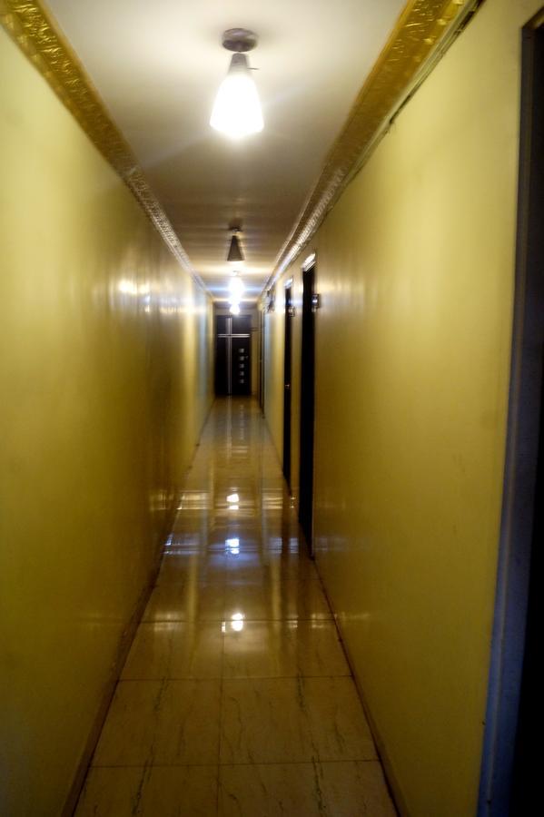 Hotel Zam Zam Palace Mumbai Bagian luar foto